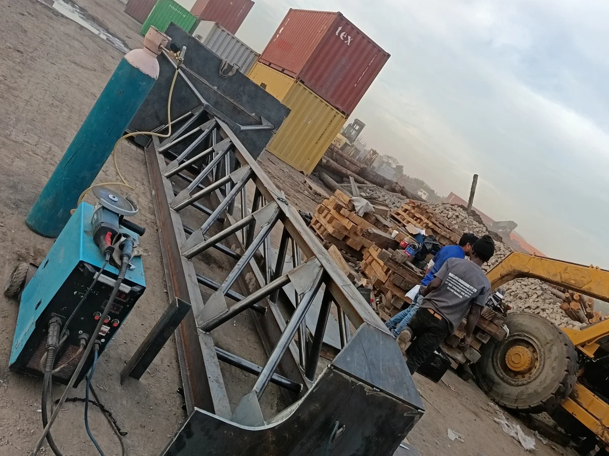 Mobile welding service